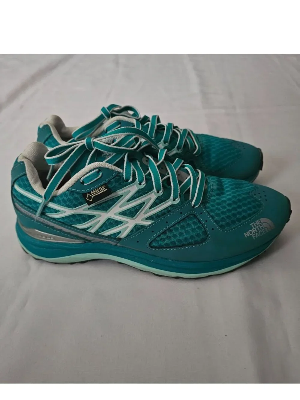 The North Face Ultra Trail Gore-Tex Waterproof Hiking Running Shoes Women's 6 - Picture 3 of 13